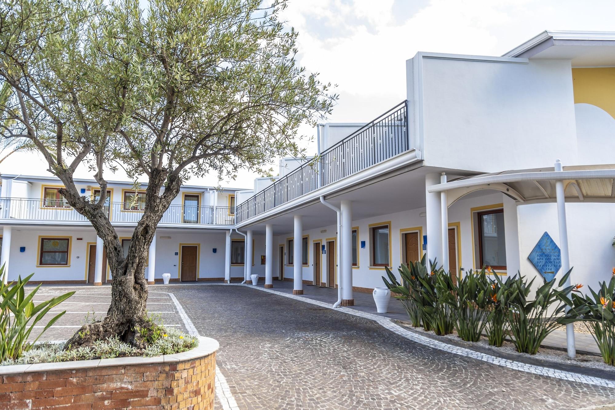 Hotel San Luca Battipaglia Esterno foto